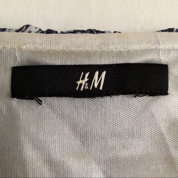 H&M Ruffle Sheath Dress - Picture 5 of 7